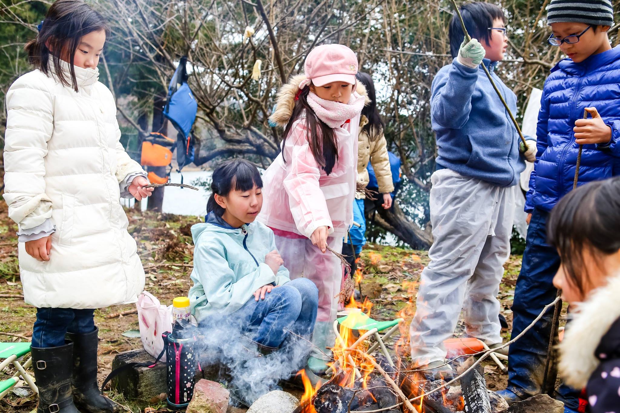 冬キャンプ　たき火